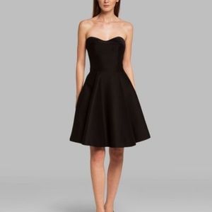 AMAZING Halston strapless dress !